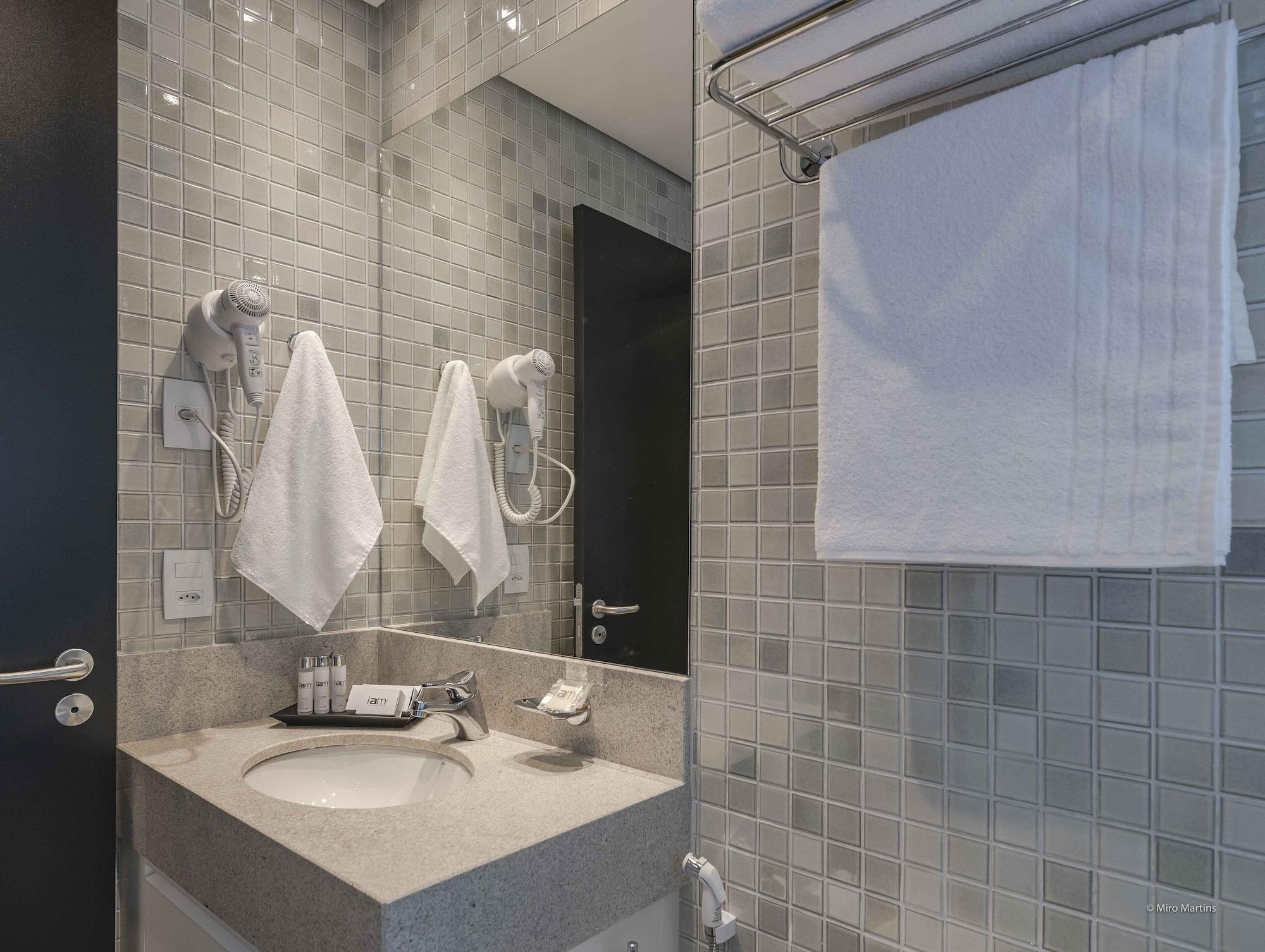 I Am Design Hotel Campinas By Hotelaria Brasil Экстерьер фото