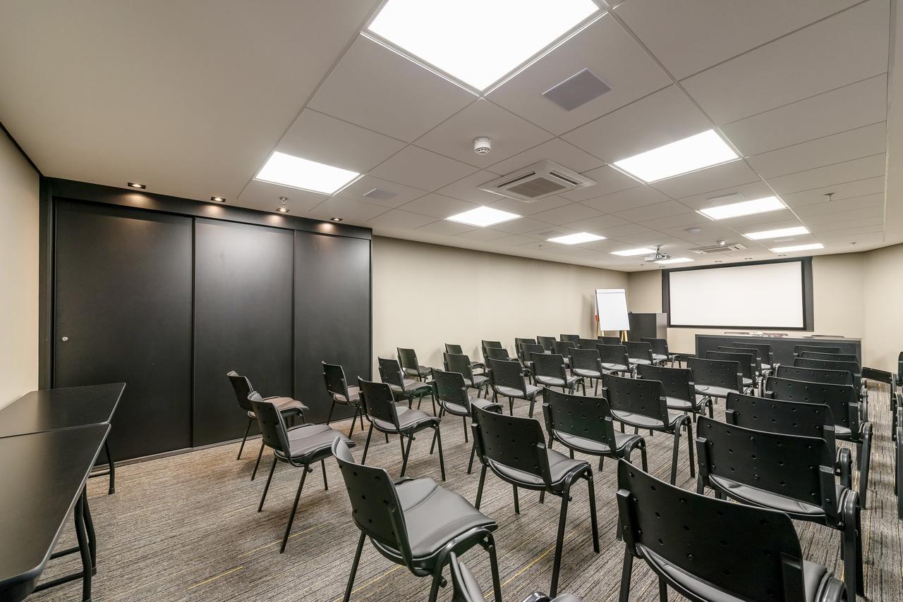I Am Design Hotel Campinas By Hotelaria Brasil Экстерьер фото